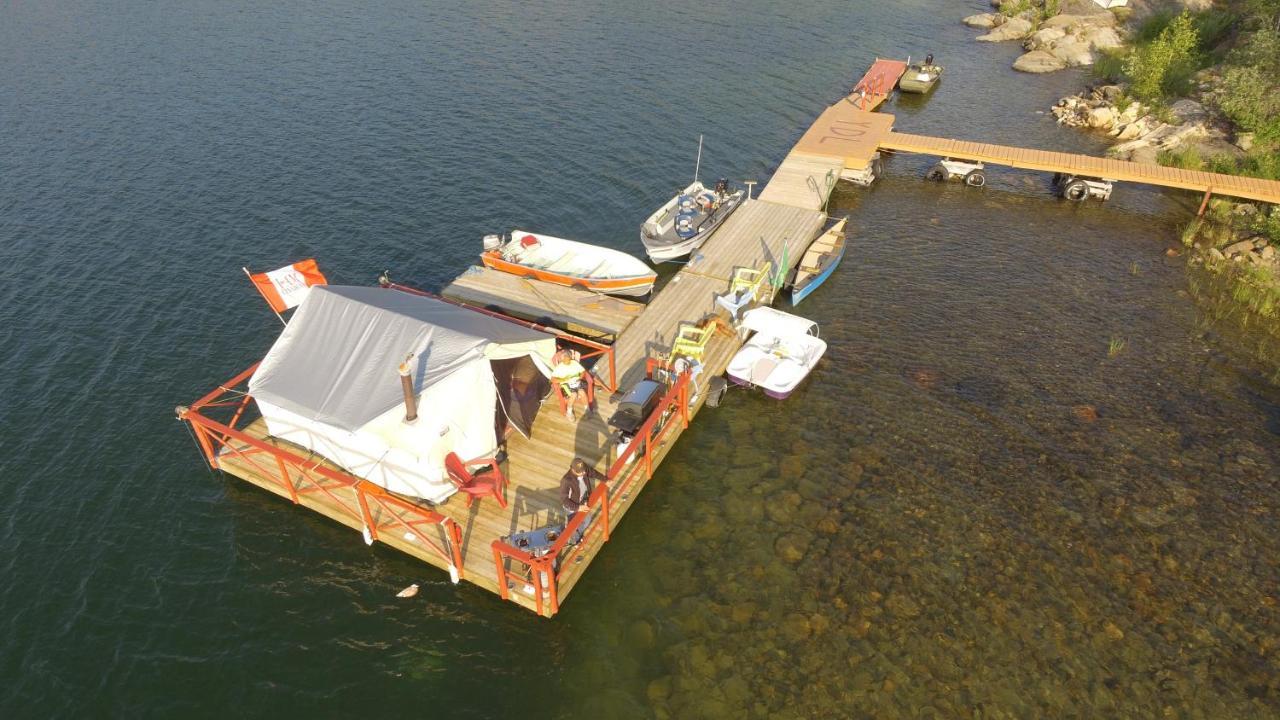 Yellow Dog Lodge, Inc. Yellowknife Exteriör bild